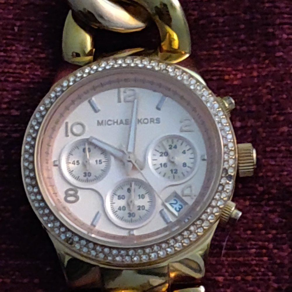 Amaze-Zing (B4) Sale!! SP#212 Michael Kors Watch